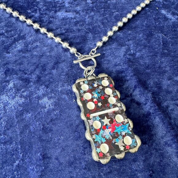 5/$25 Patriotic 10 Domino Necklace - Picture 7 of 8